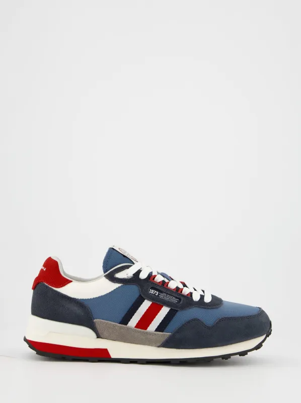Pepe Jeans running sneakers with suede details made by Pepe Jeans