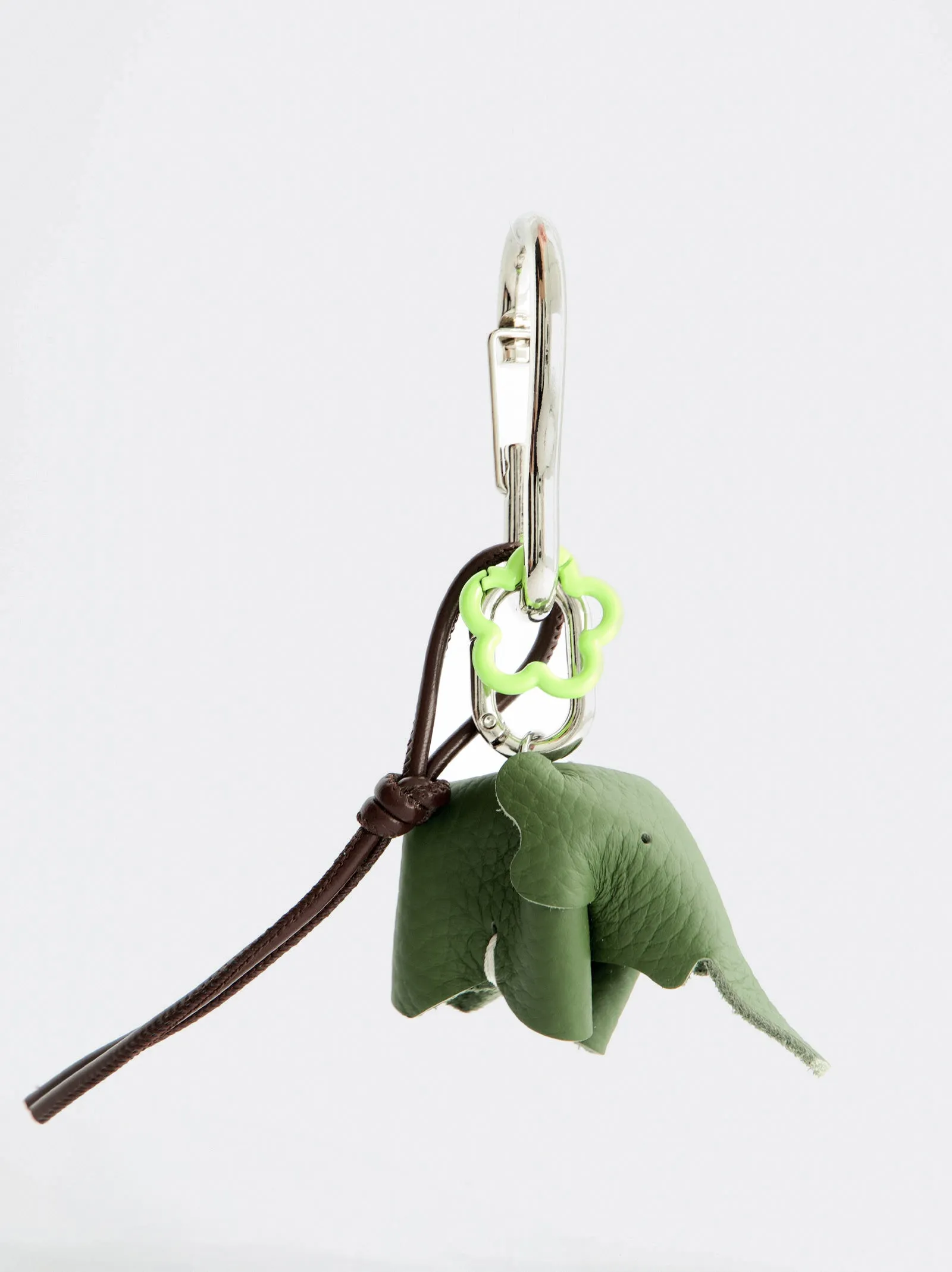 Bolso tote a cuadros con charms - Rever sold by Ulanka product image thumbnail 2