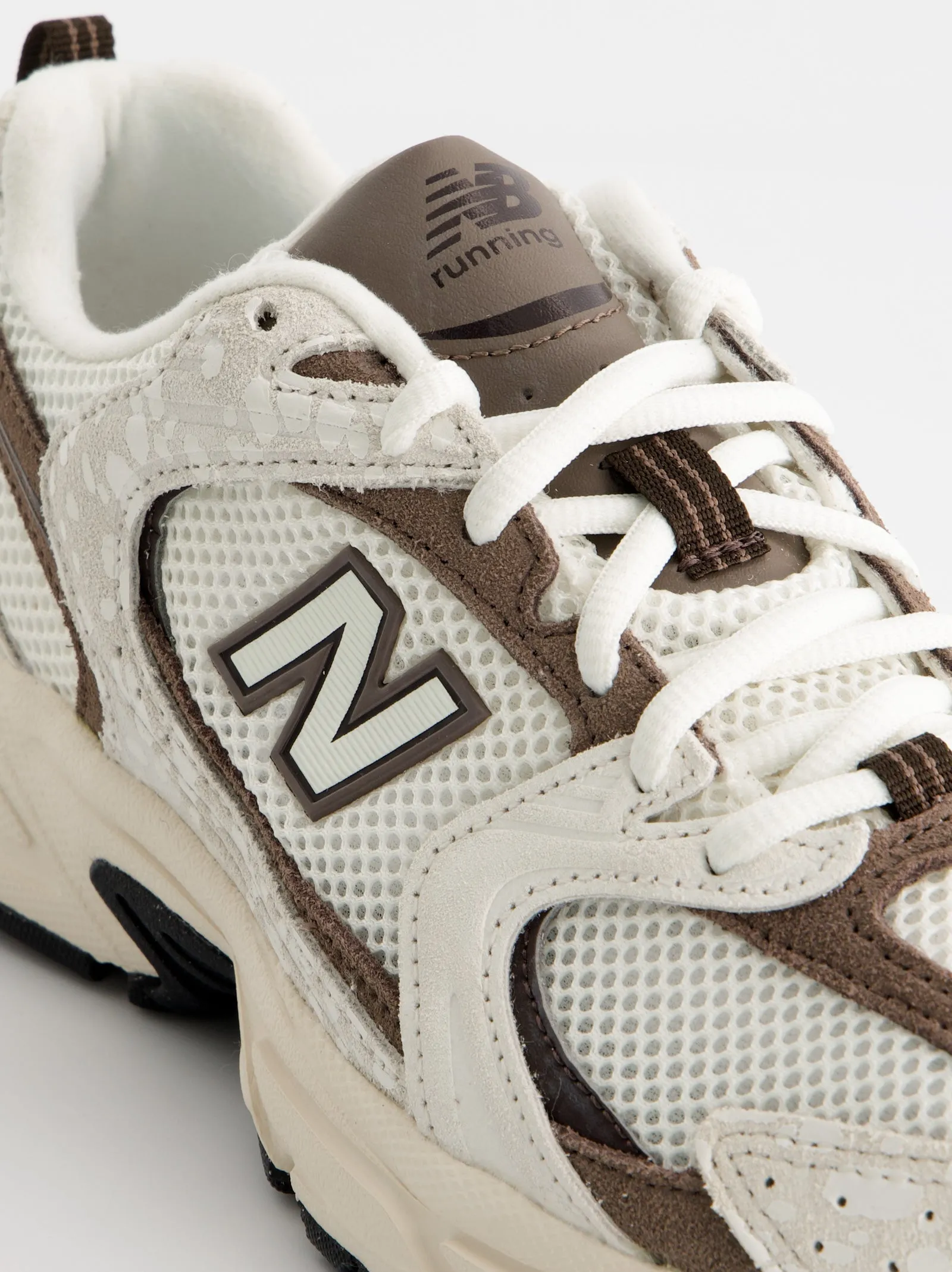New Balance 530 Zapatillas de running en ante sold by Ulanka product image thumbnail 4