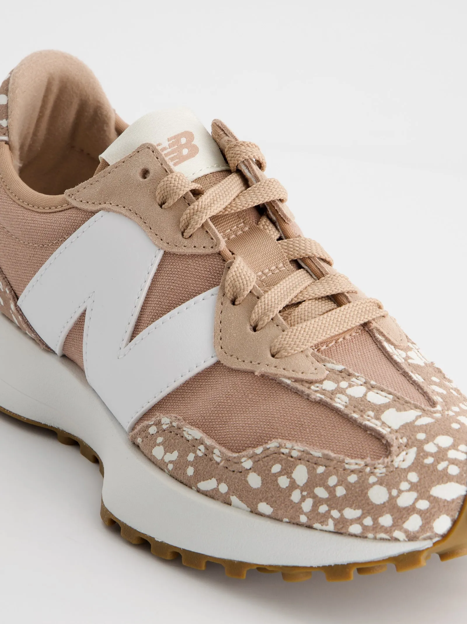 New Balance 327 - Speckled Suede Trainers sold by Ulanka product image thumbnail 4