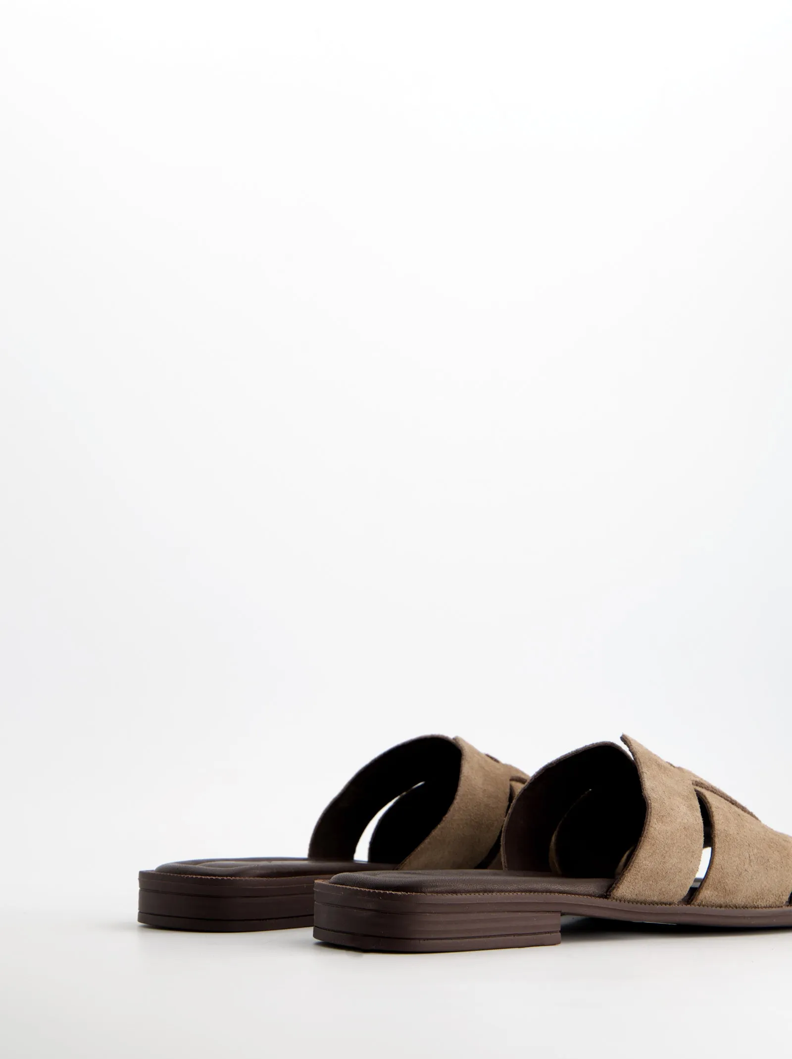 Sandalias de ante y punta cuadrada - Splift sold by Ulanka product image thumbnail 5