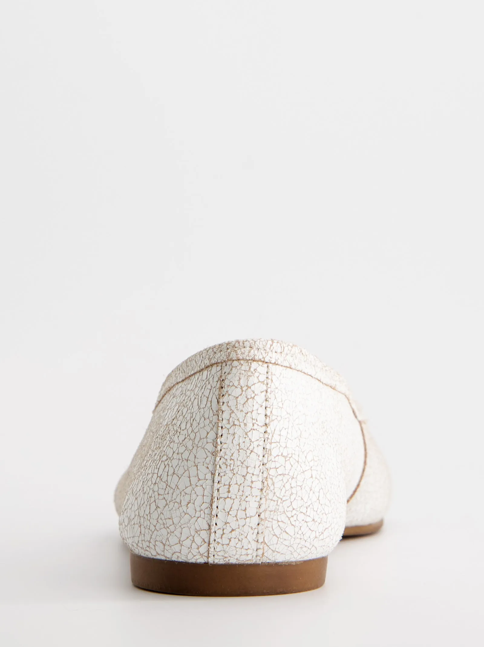 Bailarinas tabi en piel craquelada - Karva sold by Ulanka product image thumbnail 5