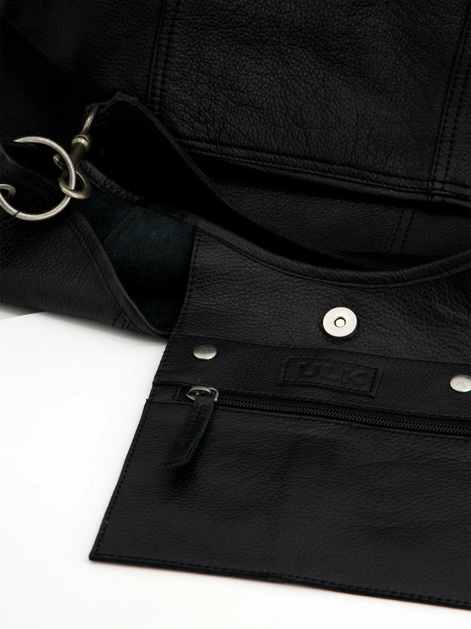 Hobo bag in leather with carabiners - Apris sold by Ulanka product image thumbnail 5