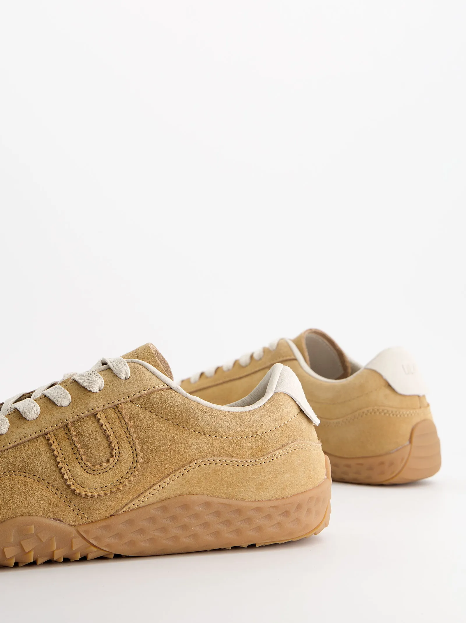 Suede barefoot sneakers - Jefs sold by Ulanka product image thumbnail 4