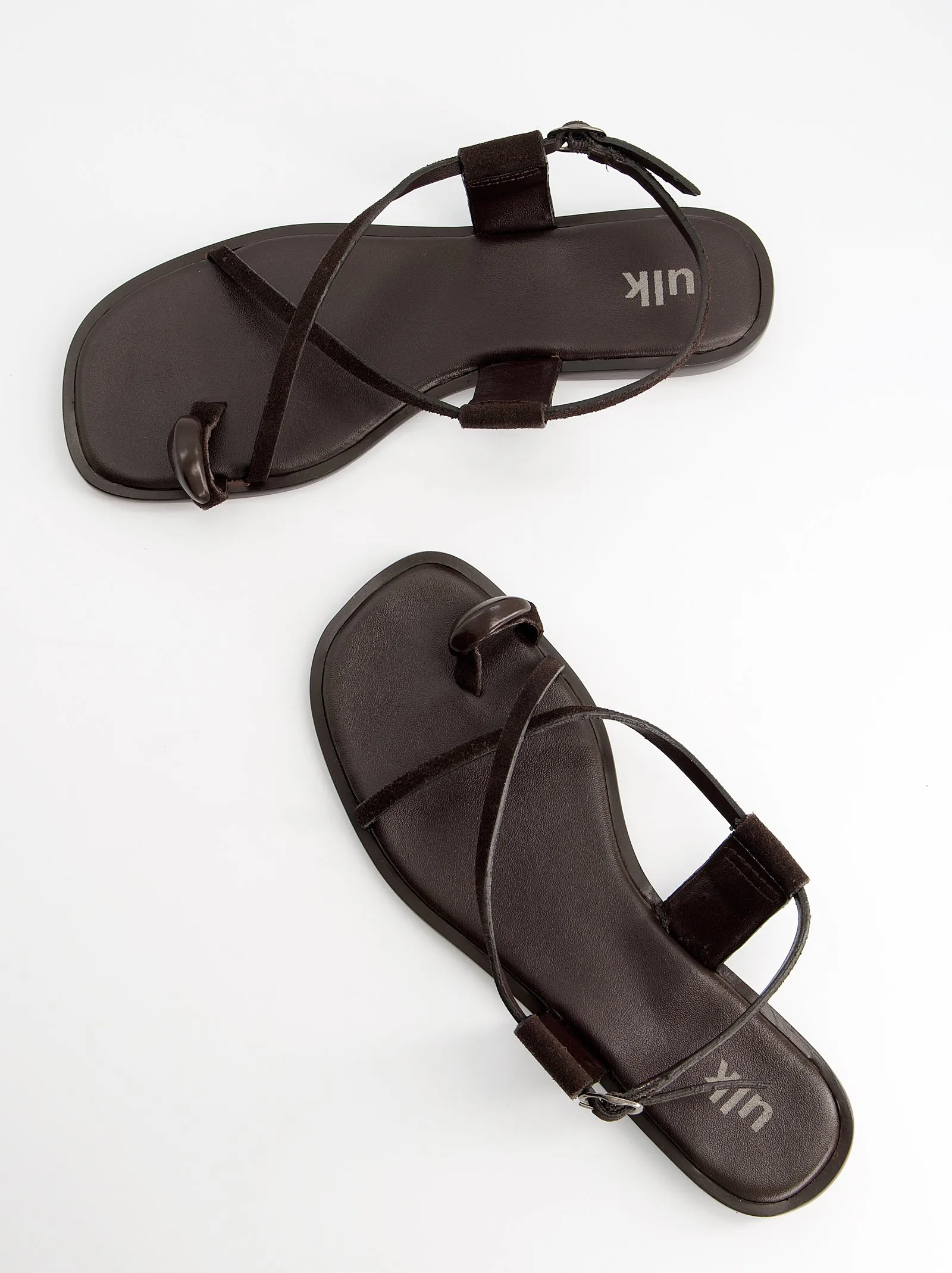 Flat sandals with metallic detail - Ossy sold by Ulanka product image thumbnail 4