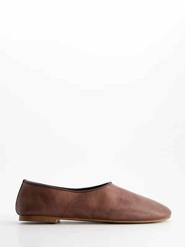 Luba glove-cut leather slipper flats made by Ulanka