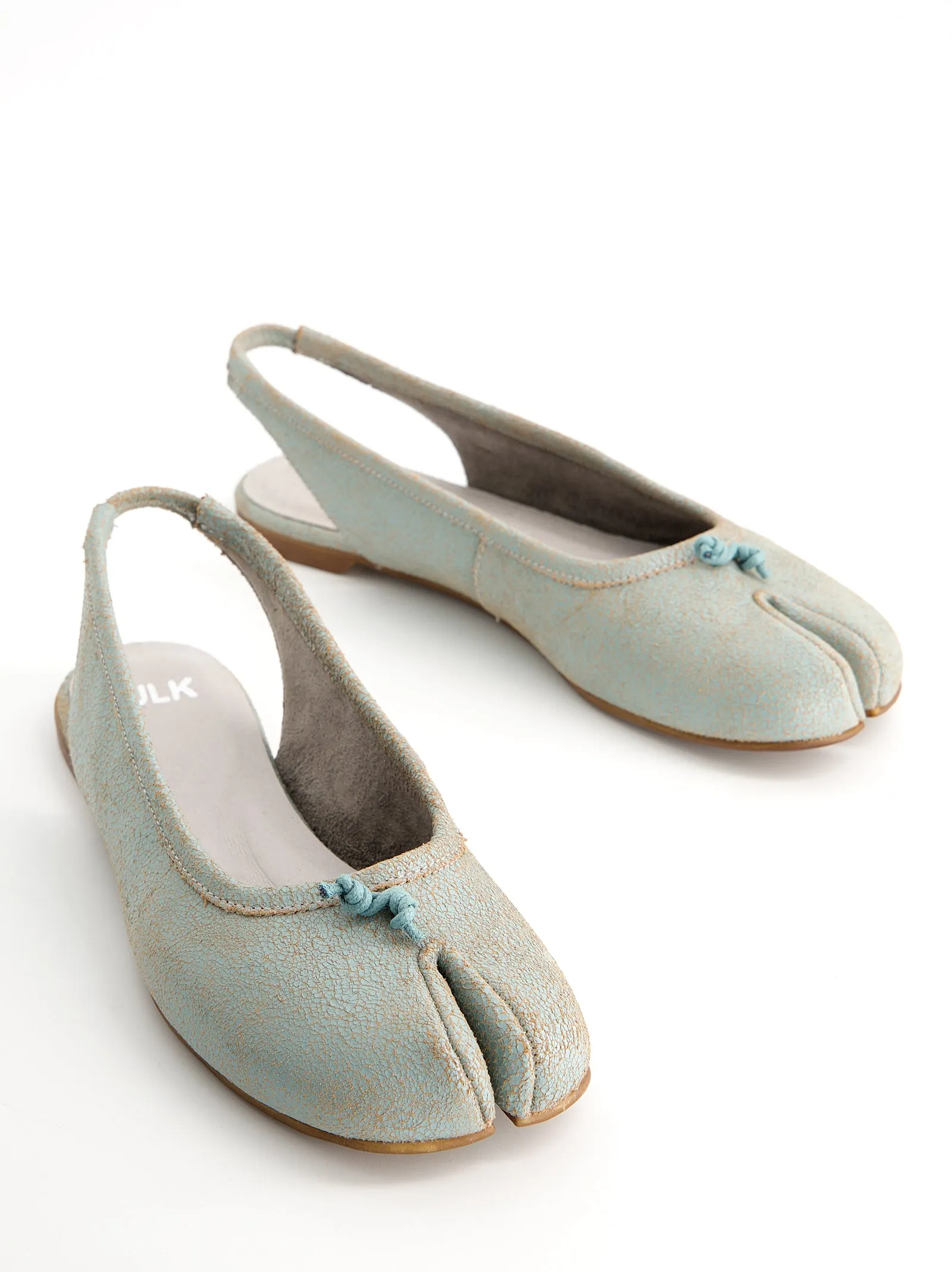 Cracked leather heeled Tabi ballet flats - Kale sold by Ulanka product image thumbnail 2