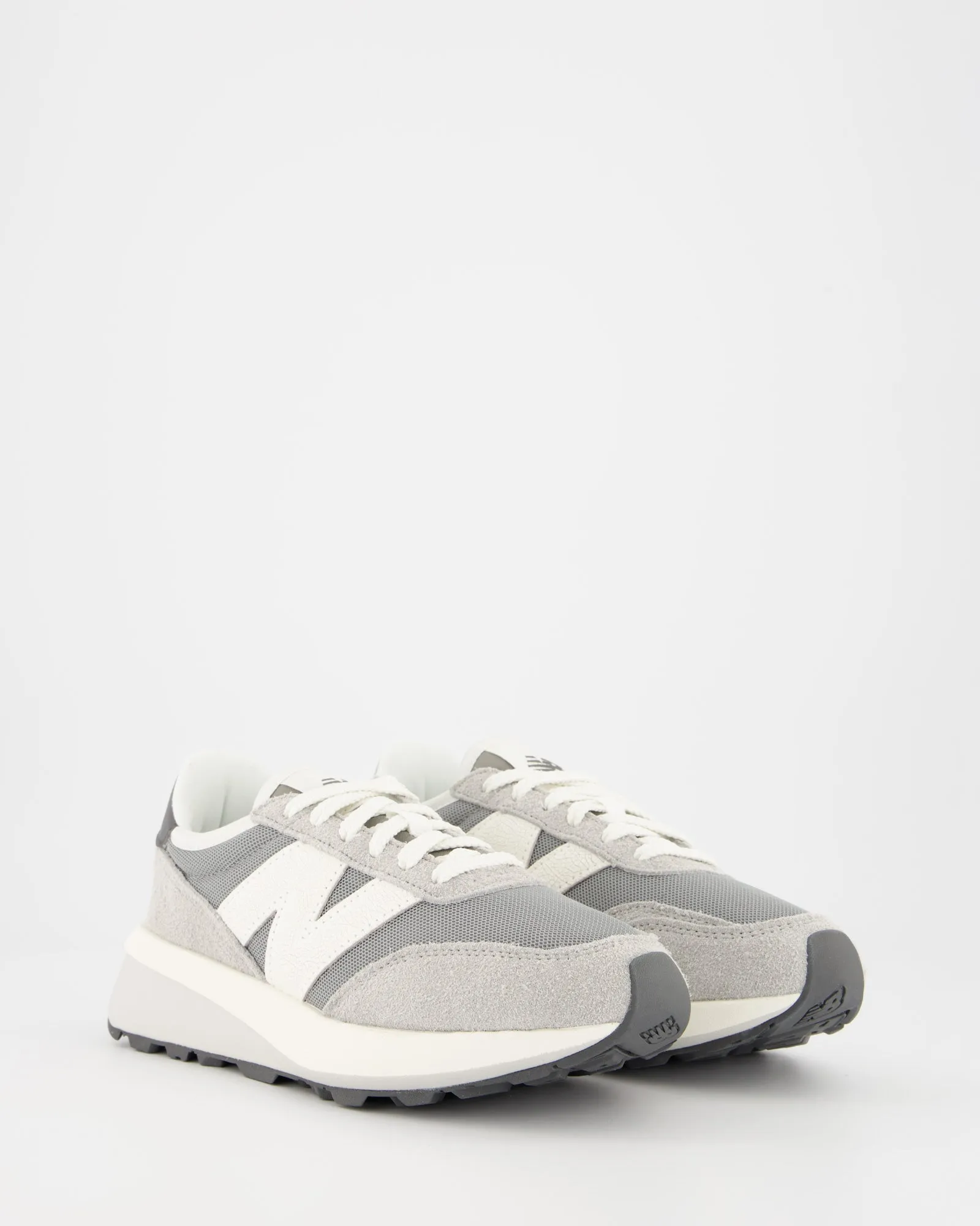New Balance 370 - Sneakers sold by Ulanka product image thumbnail 2