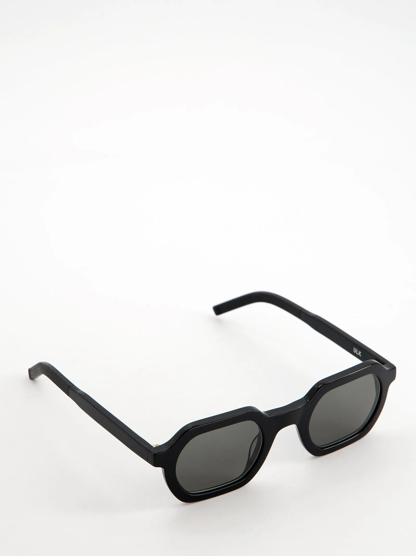 Black geometric frame sunglasses - Soho sold by Ulanka product image thumbnail 4
