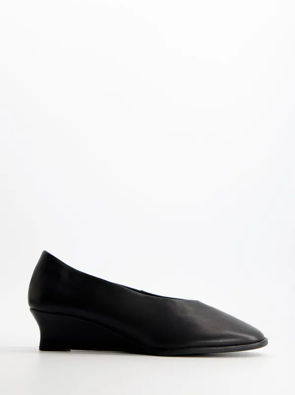 Leather wedge glove shoes - Silvy made by Ulanka
