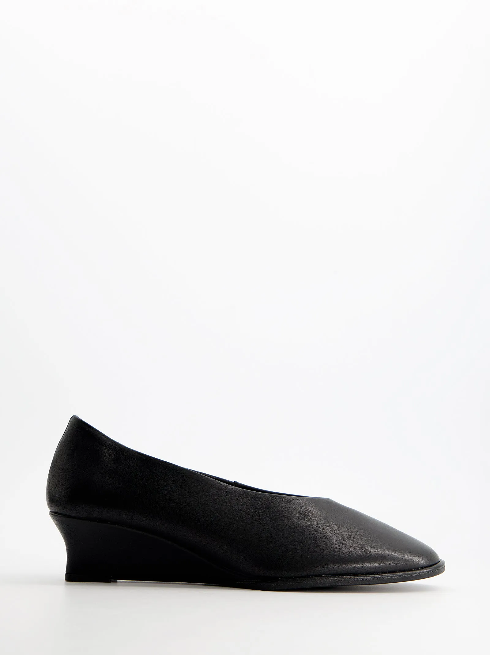 Leather wedge glove shoes - Silvy sold by Ulanka