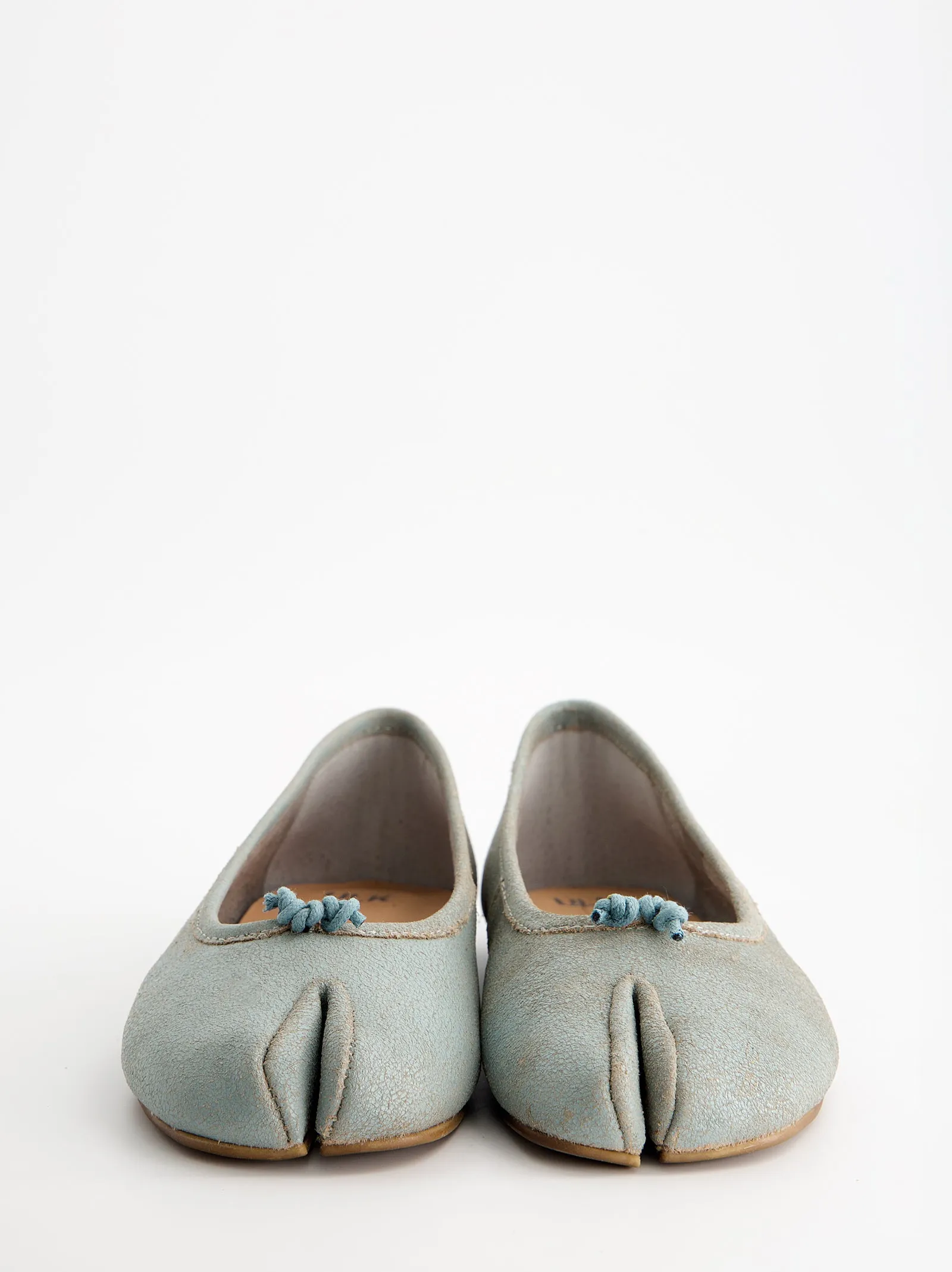 Cracked leather tabi ballet flats - Karva sold by Ulanka product image thumbnail 2