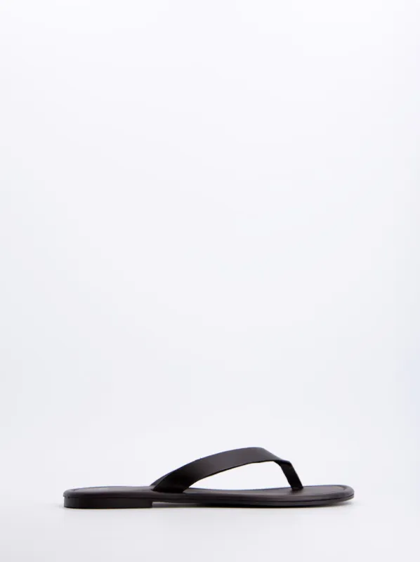 Brown Flat Sandals - Saturn made by Ulanka