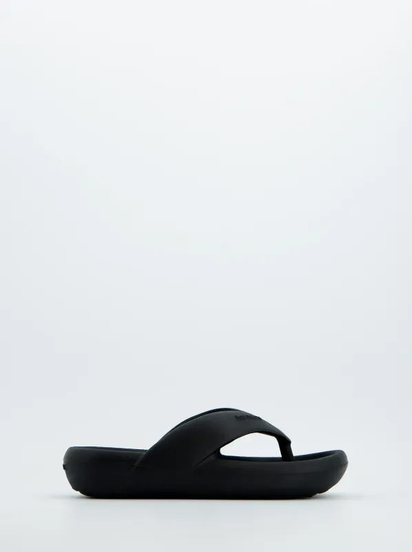 Havaianas Flip-Flops in Black made by Havaianas