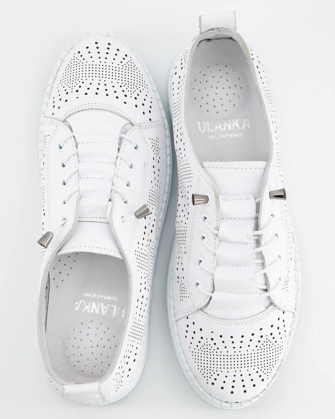Deportiva de Piel Blanca Perforada - Nap sold by Ulanka product image thumbnail 5