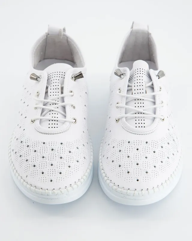 Deportivas de Piel Blanca made by Ulanka