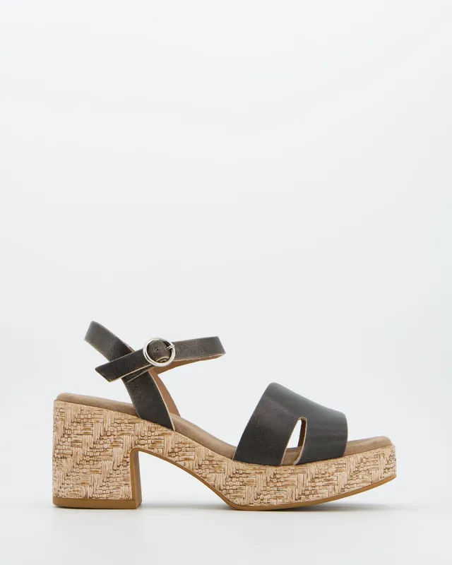 Brown Raffia-Effect Platform Sandal - Lambskin made by Ulanka