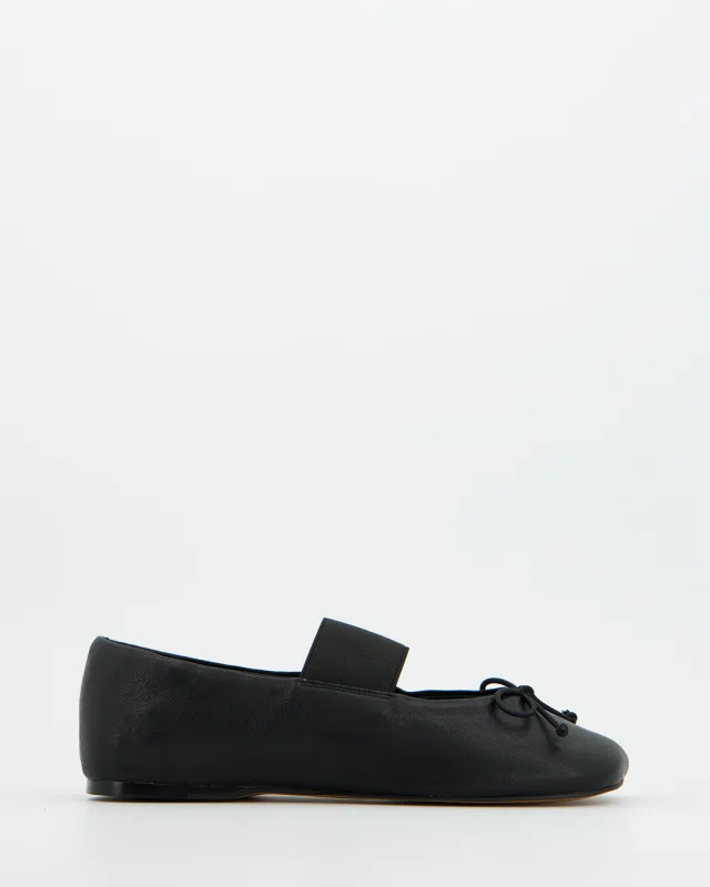 Leather ballerina flats with elastic strap - Bik made by Ulanka