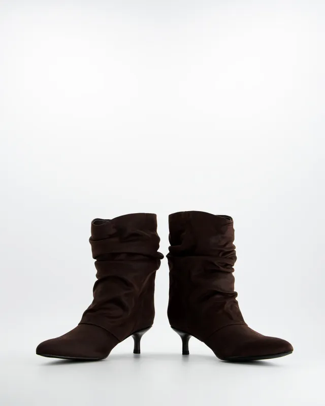 Brown suede ankle boots - Fable made by Ulanka