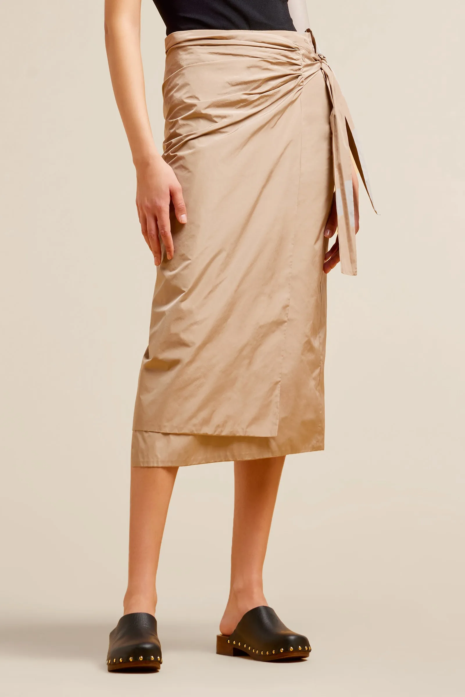 gonna portafoglio taffetà sold by Liviana Conti product image thumbnail 2