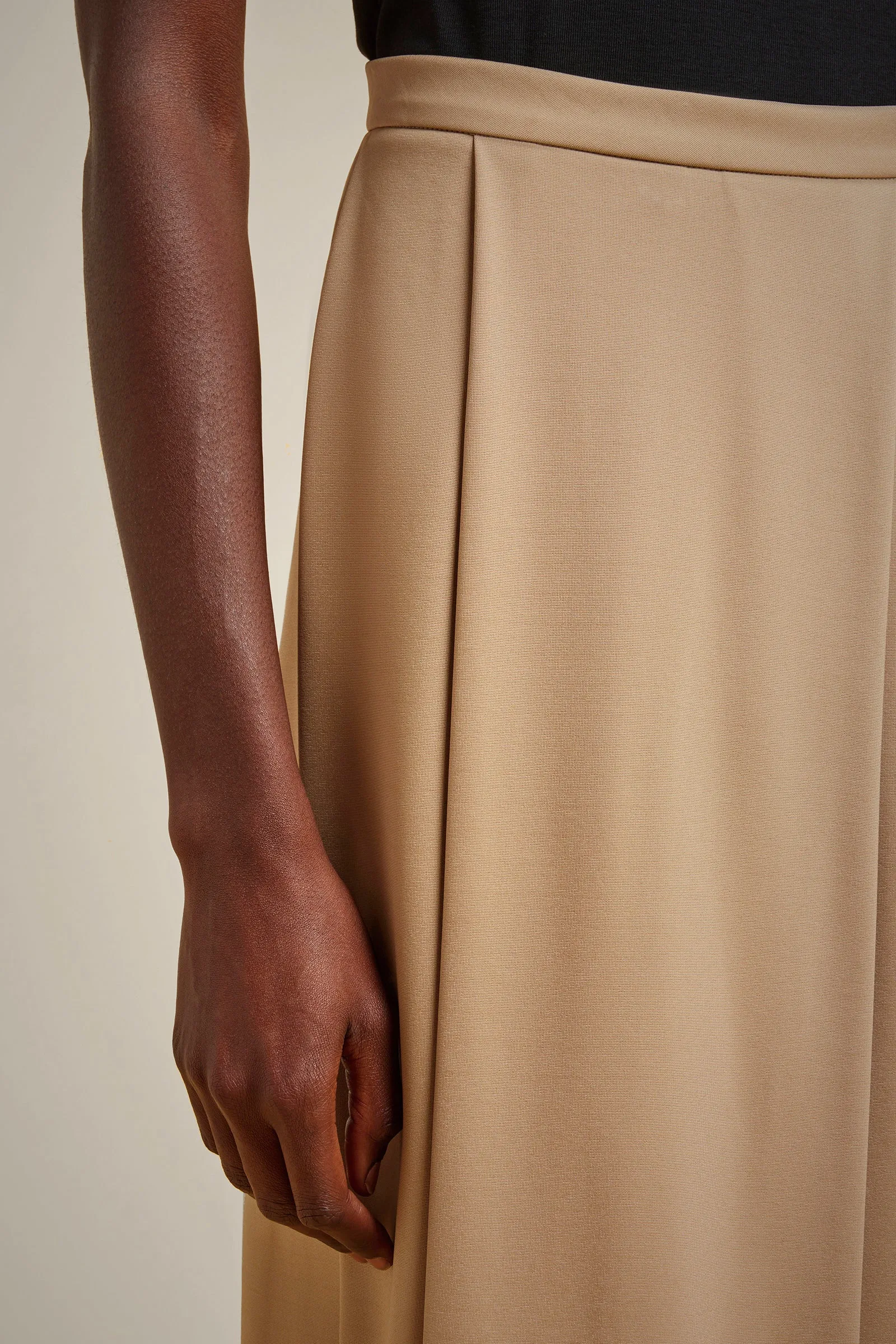 GONNA CON PIEGHE sold by Liviana Conti product image thumbnail 4