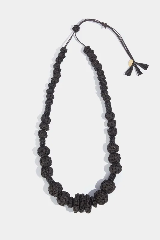 collana lunga elementi rafia crochet sold by Liviana Conti