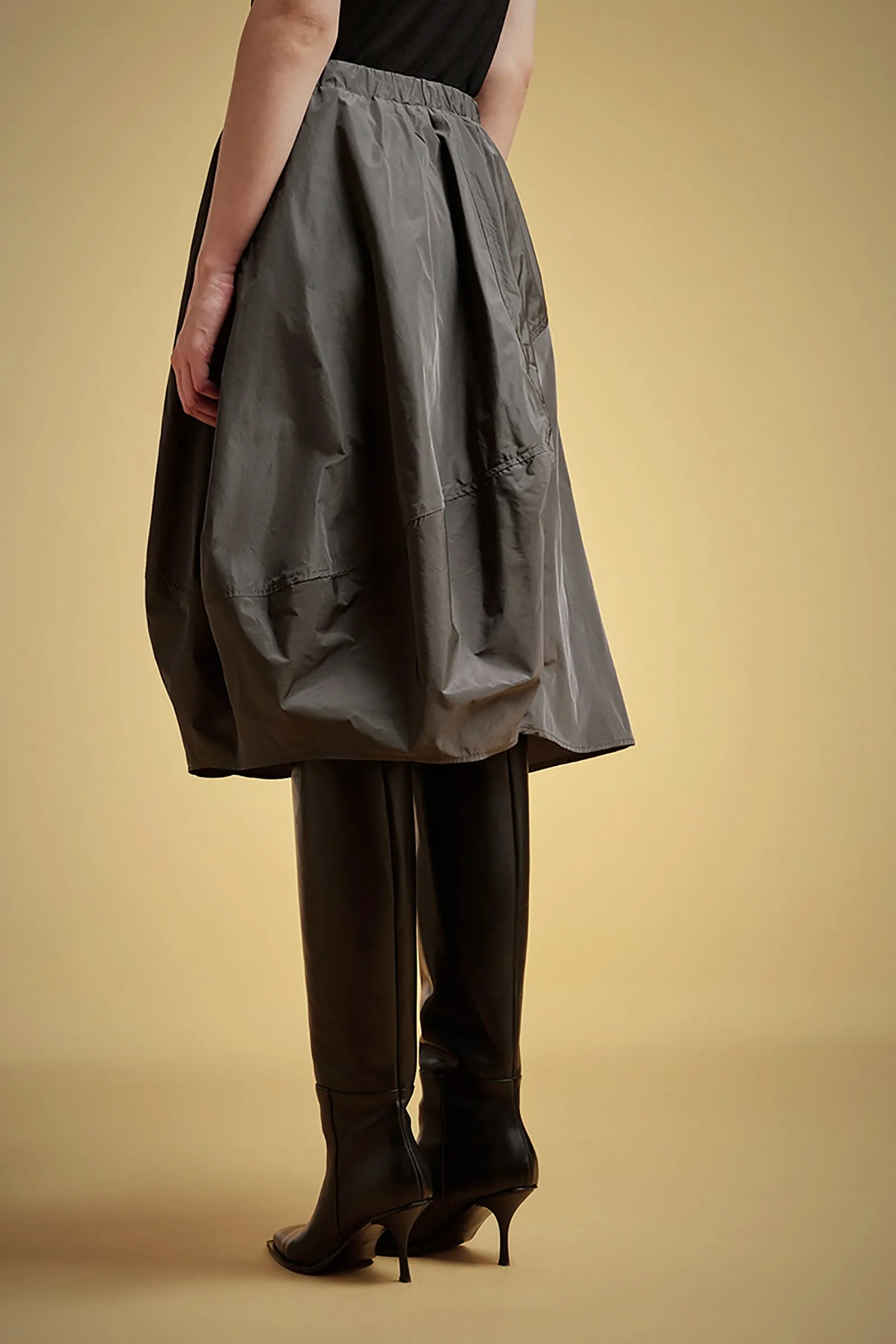 GONNA TAFFETA' sold by Liviana Conti product image thumbnail 2