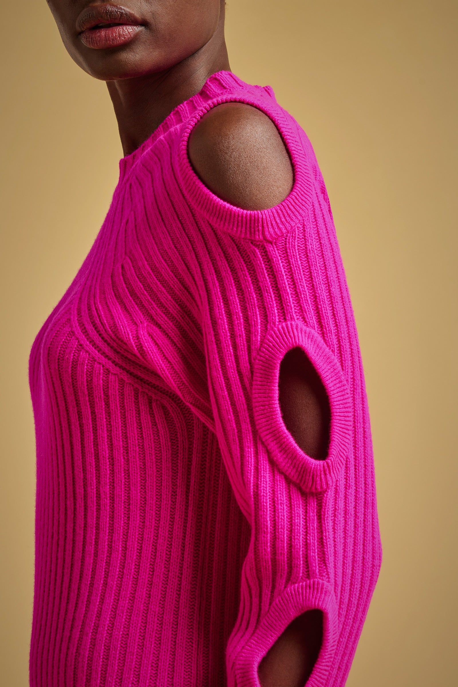 ABITO CUT-OUT sold by Liviana Conti product image thumbnail 3