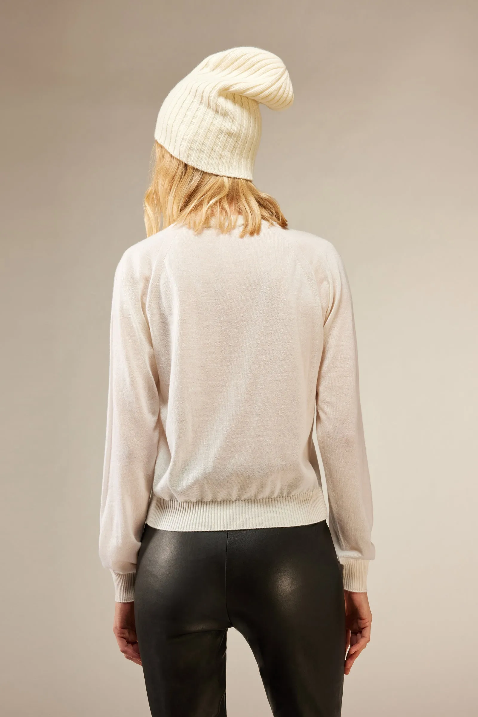 MAGLIA 100%CASHMERE sold by Liviana Conti product image thumbnail 3