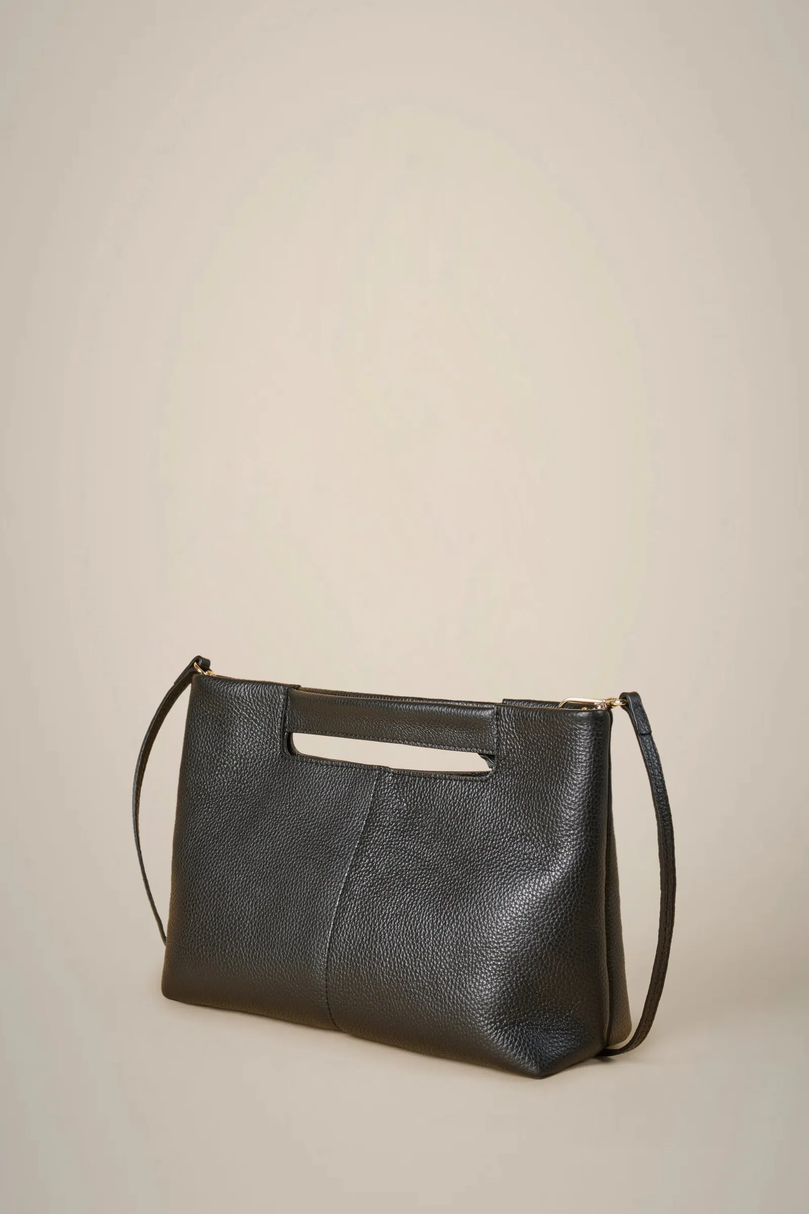 CLUTH CON TRACOLLA sold by Liviana Conti product image thumbnail 4