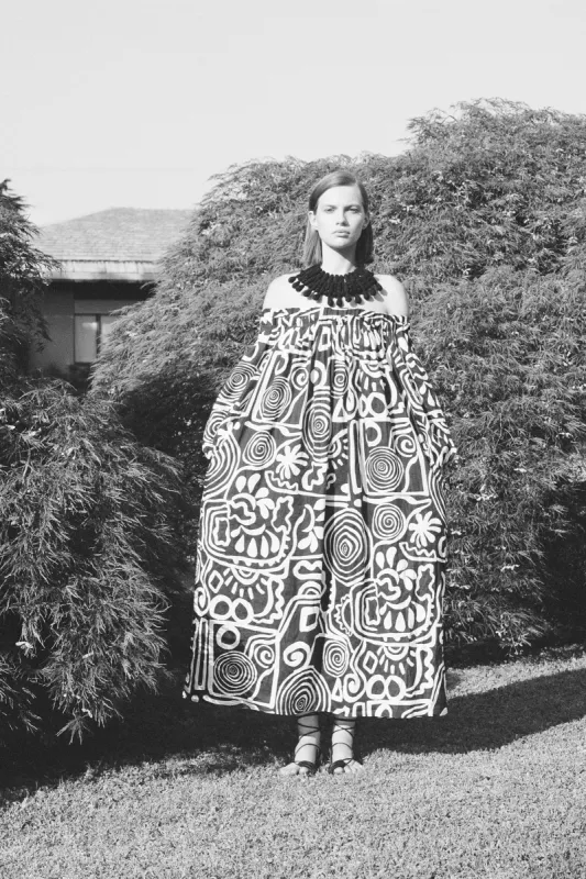 ABITO CON PIEGHE sold by Liviana Conti