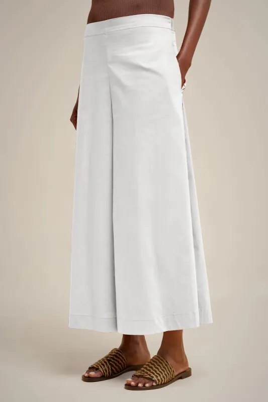 PANTALONE sold by Liviana Conti