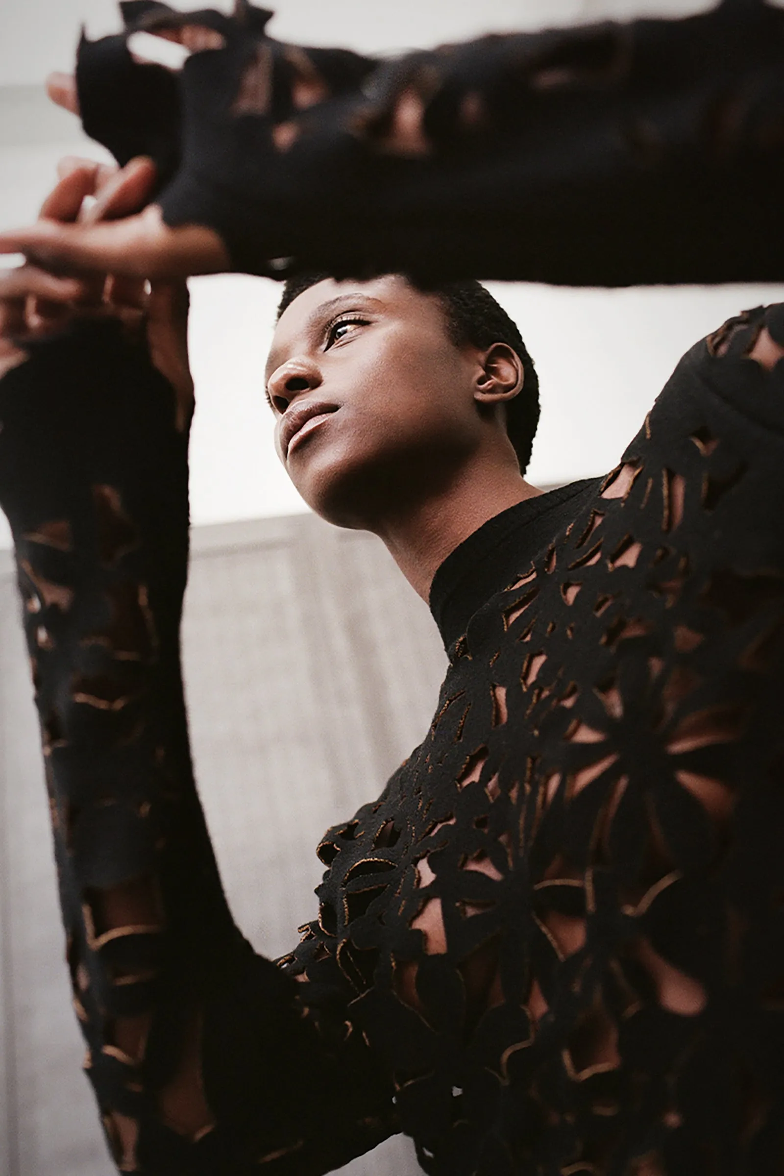 MAGLIA INTAGLIATA EFFETTO PIZZO sold by Liviana Conti product image thumbnail 4