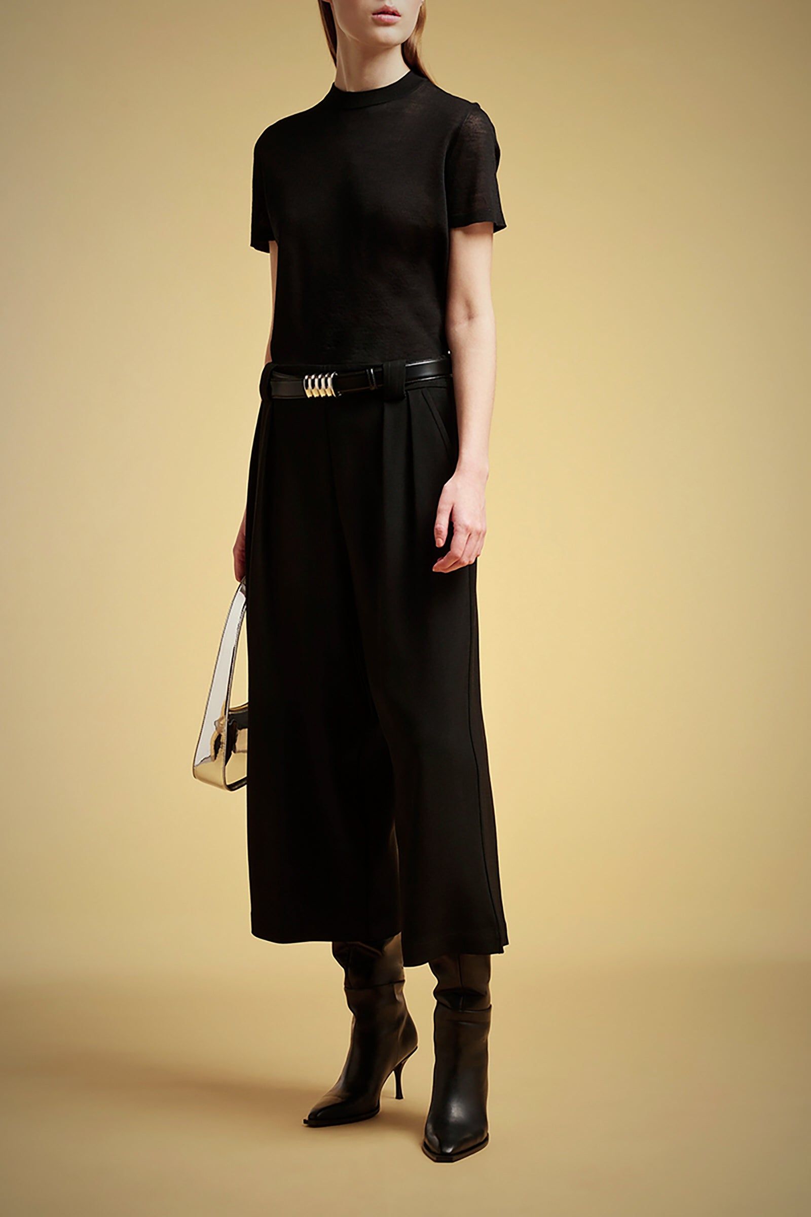 PANTALONE sold by Liviana Conti