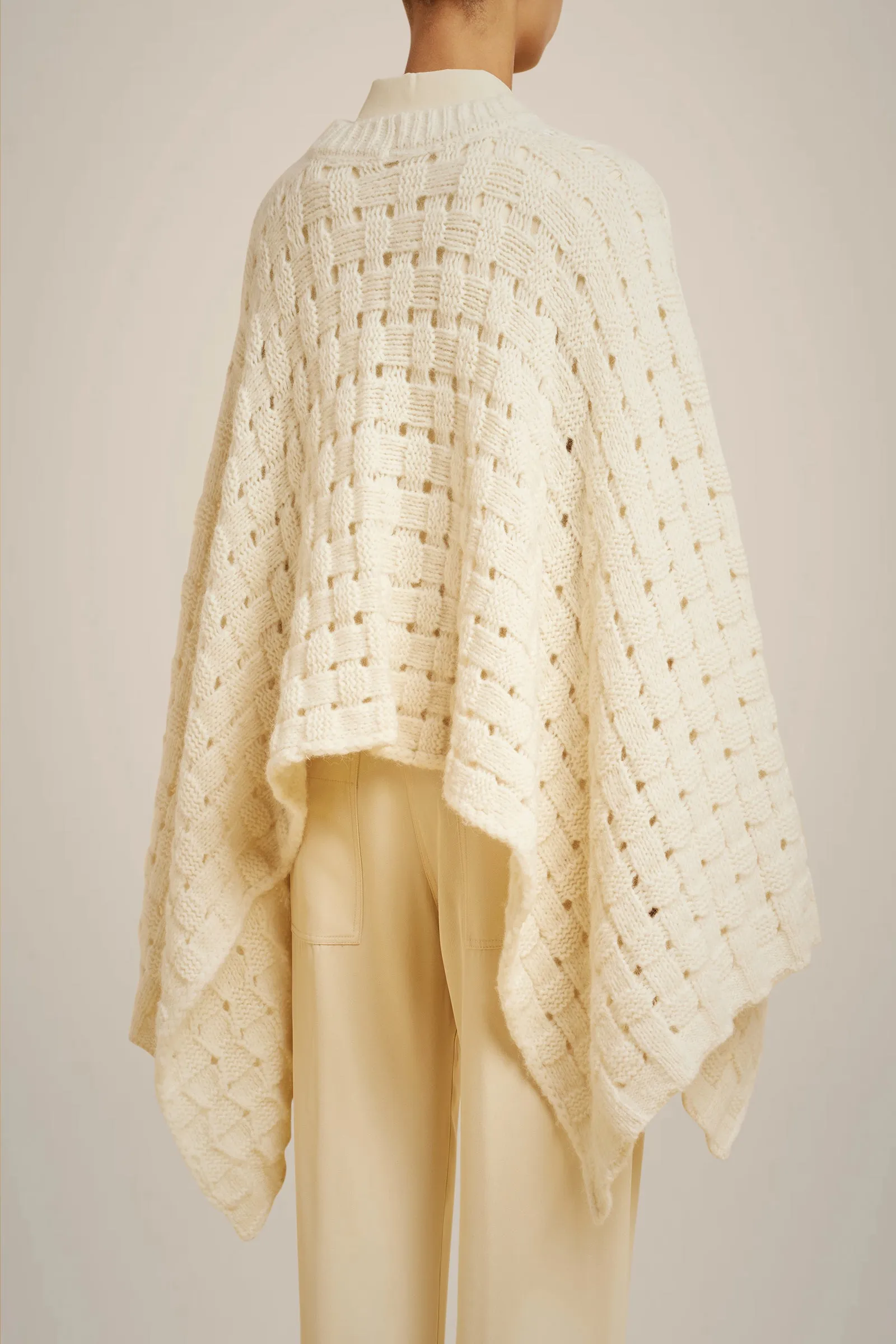 MANTELLA PUNTO CANESTRO sold by Liviana Conti product image thumbnail 4