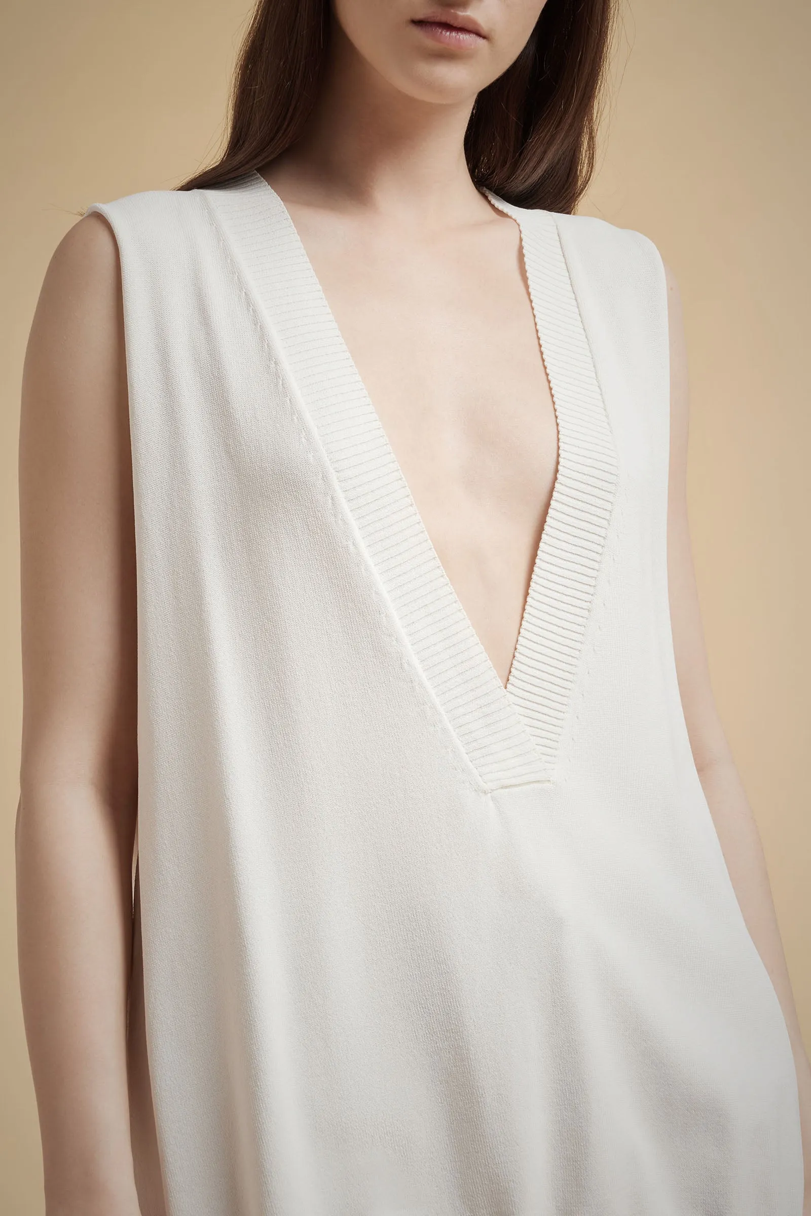 gilet viscosa stretch sold by Liviana Conti product image thumbnail 3