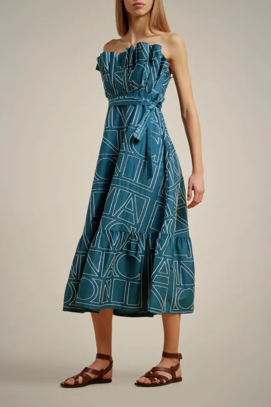 ABITO RICAMATO sold by Liviana Conti