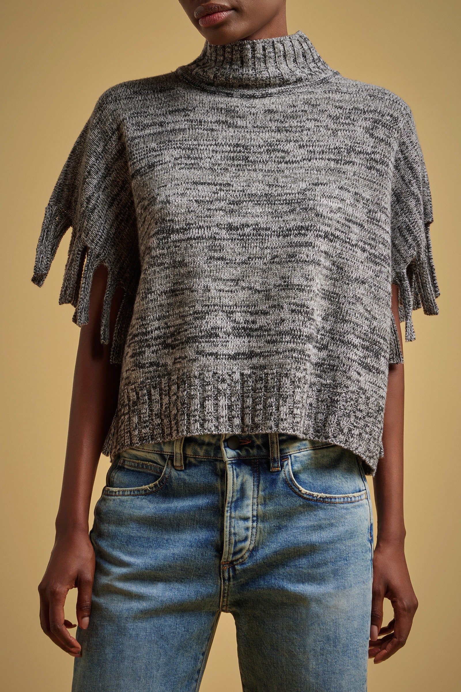 MAGLIA FRANGE sold by Liviana Conti