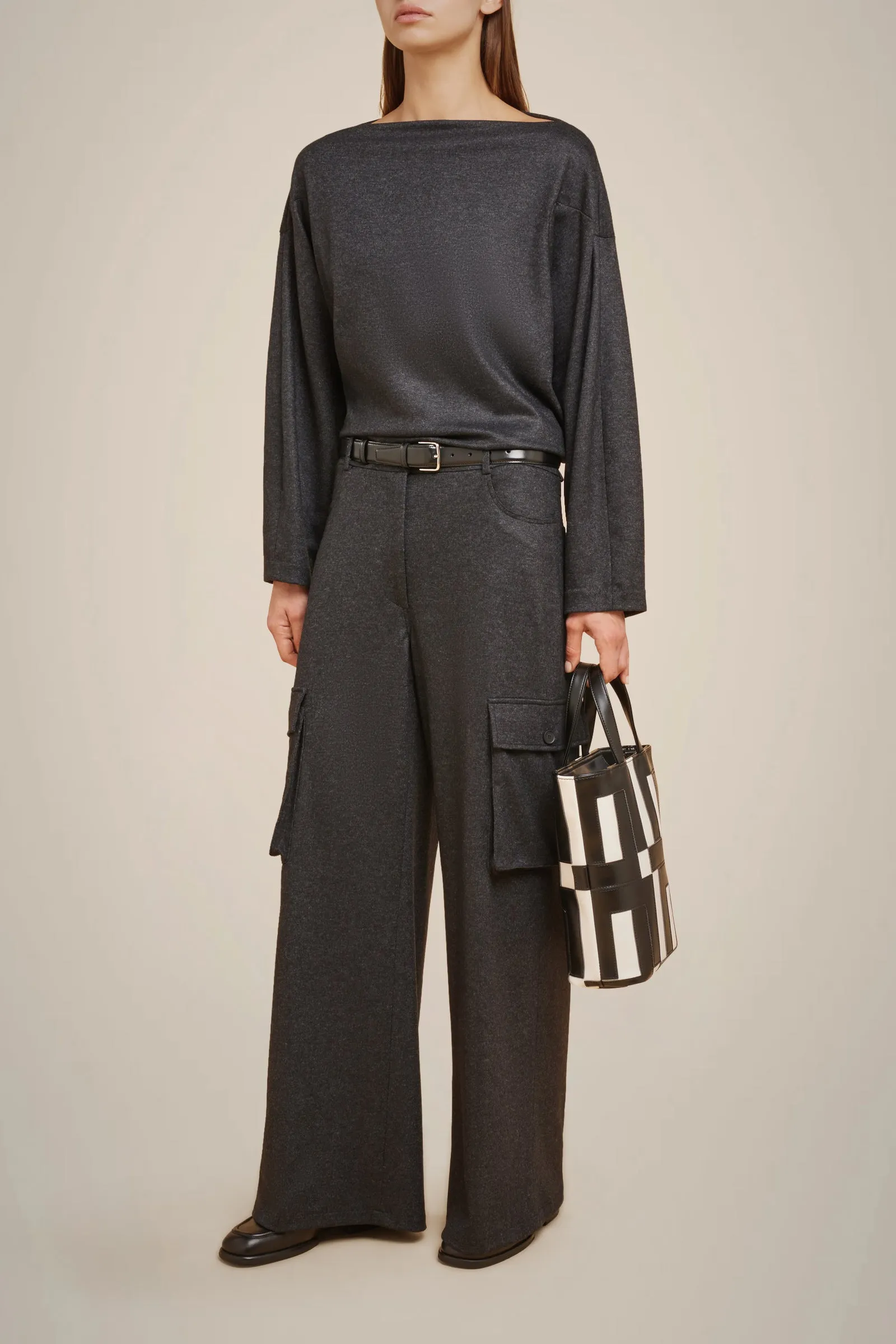 PANTALONE CON TASCHE sold by Liviana Conti product image thumbnail 3