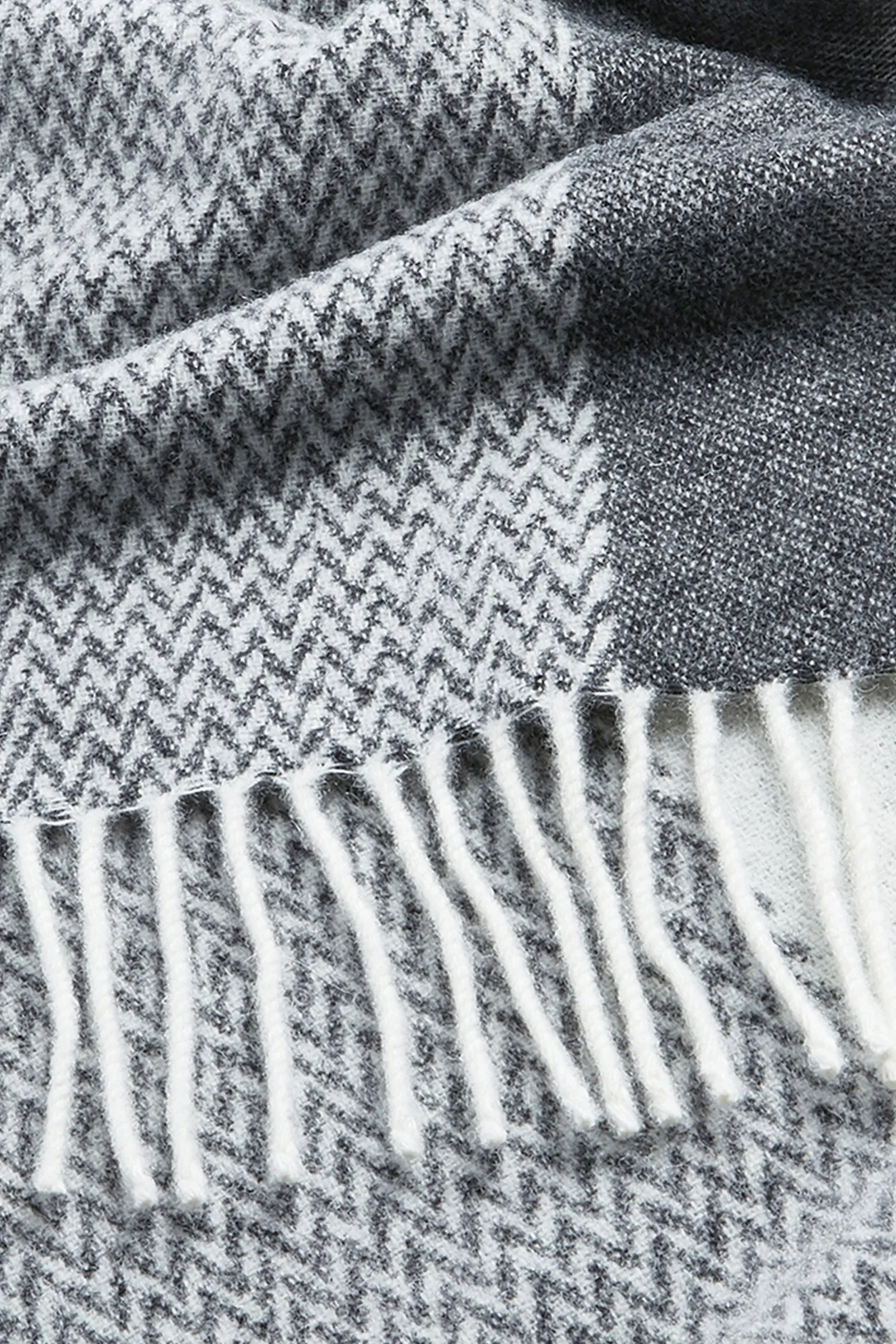 SCIARPA BICOLOR sold by Liviana Conti product image thumbnail 3