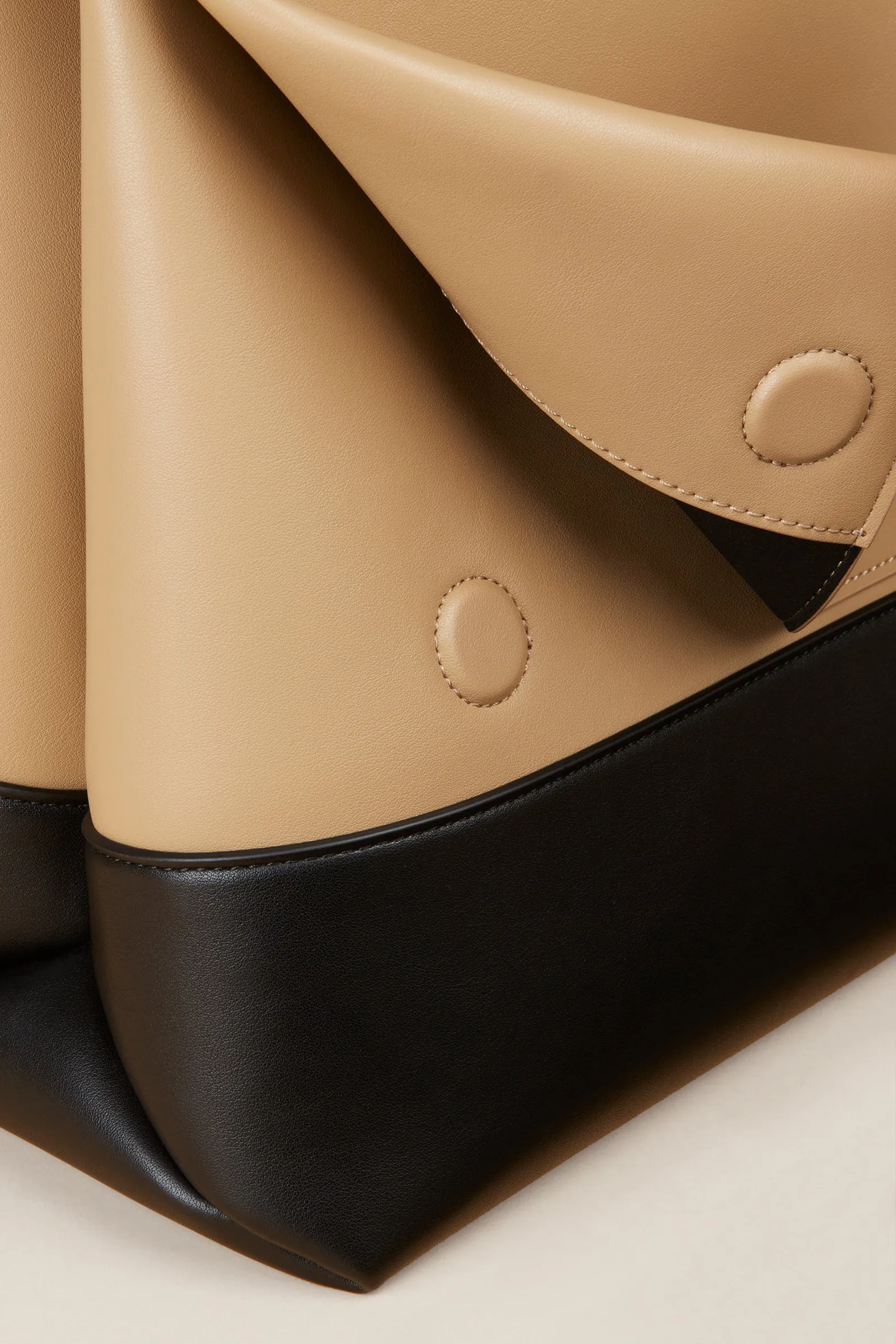 BORSA A SPALLA sold by Liviana Conti product image thumbnail 4