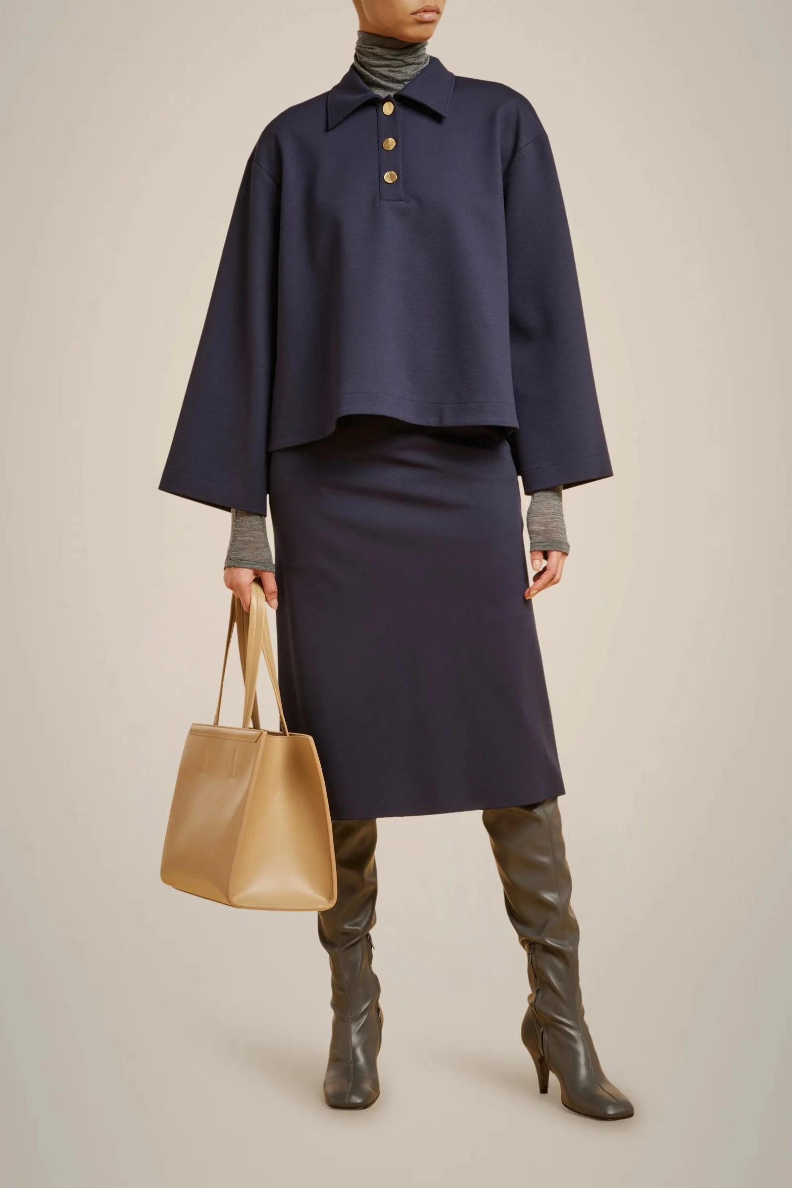 GONNA MIDI CON SPACCO sold by Liviana Conti