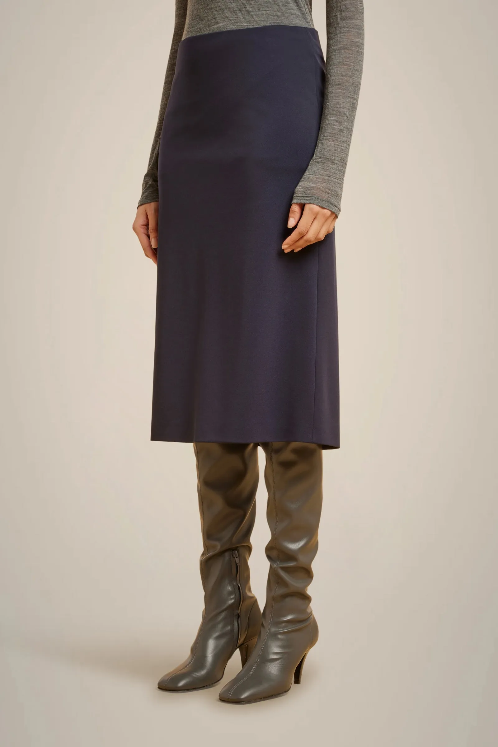 GONNA MIDI CON SPACCO sold by Liviana Conti product image thumbnail 2