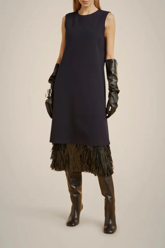 ABITO CON FRANGE DI PAILLETTES sold by Liviana Conti