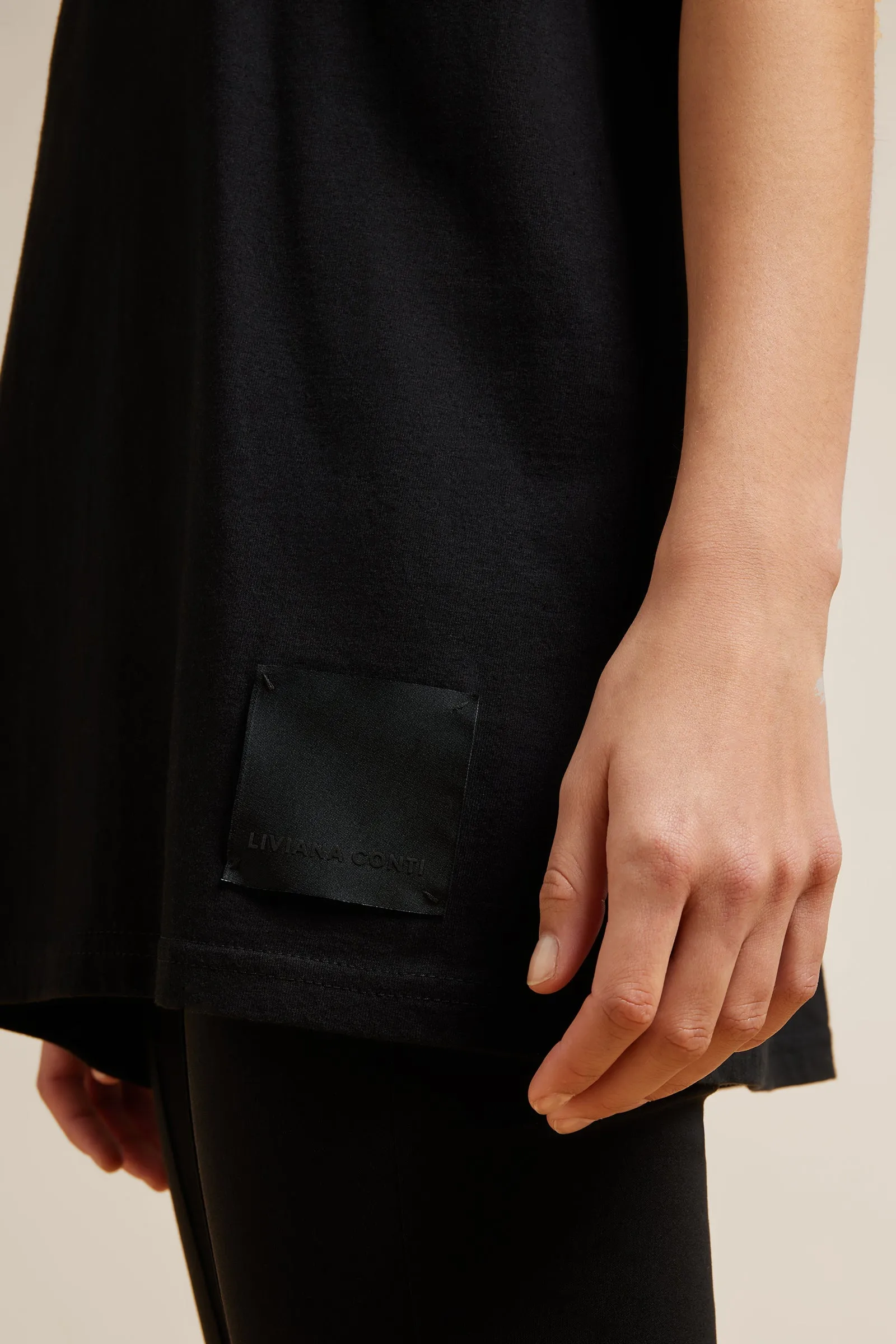 t-shirt jersey cotone con collana sold by Liviana Conti product image thumbnail 2