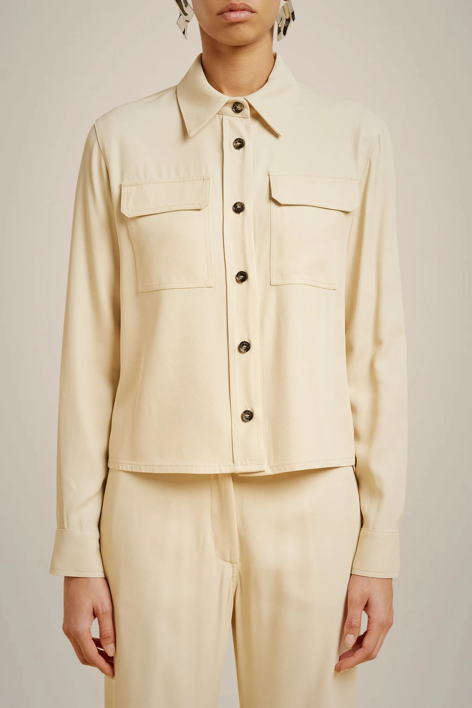 CAMICIA CON TASCHE A TOPPA sold by Liviana Conti product image thumbnail 2