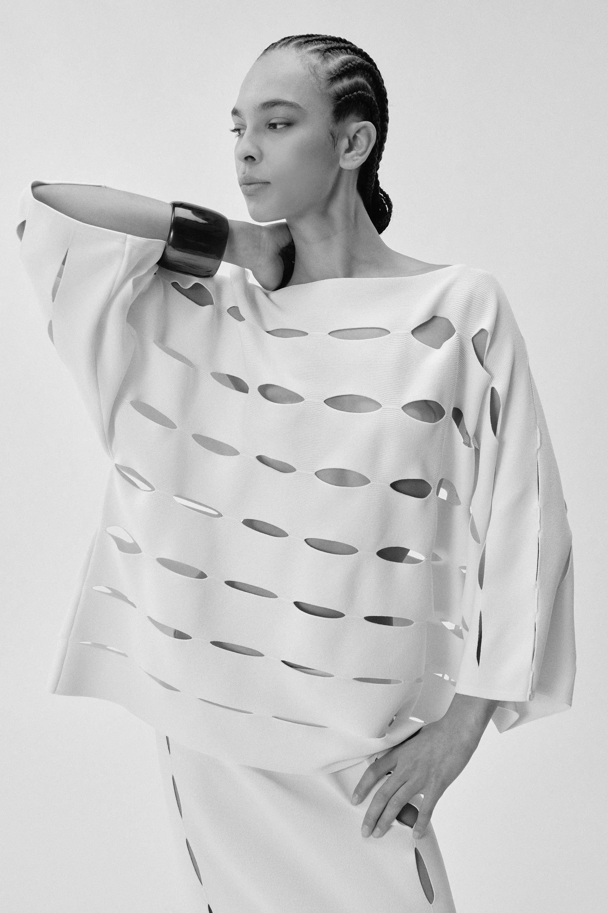 MAGLIA OVER TRAFORATA sold by Liviana Conti