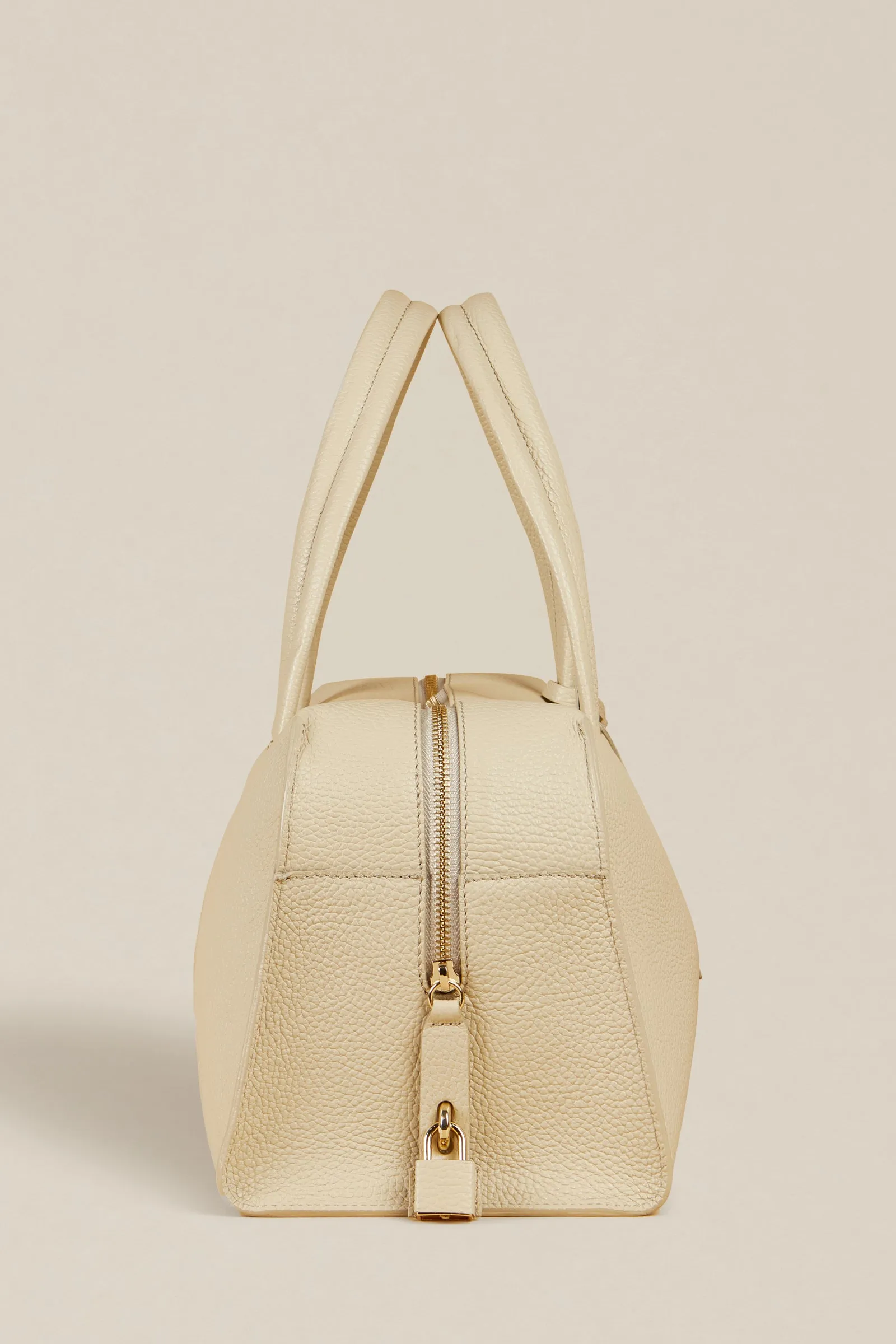 HANDBAG BAGUETTE sold by Liviana Conti product image thumbnail 2