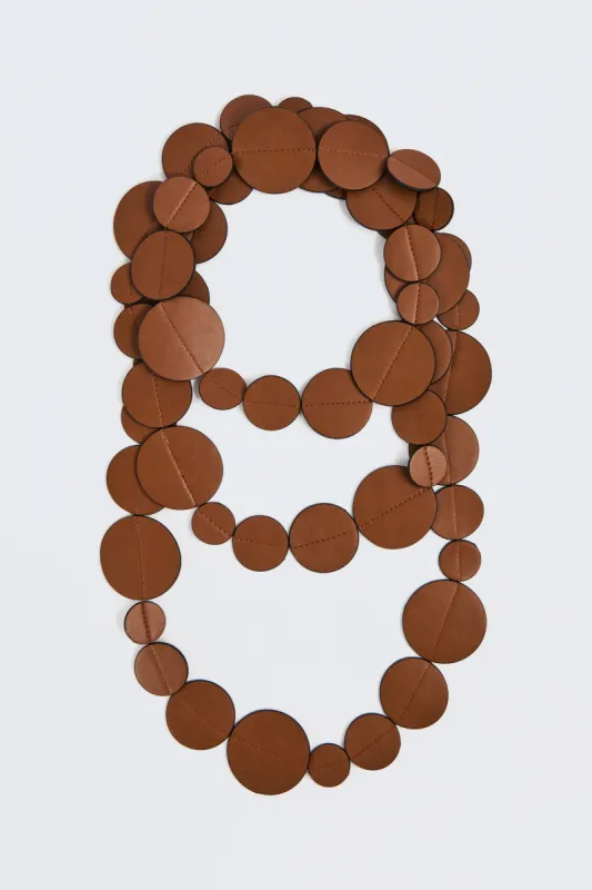 COLLANA LUNGA DOTS sold by Liviana Conti