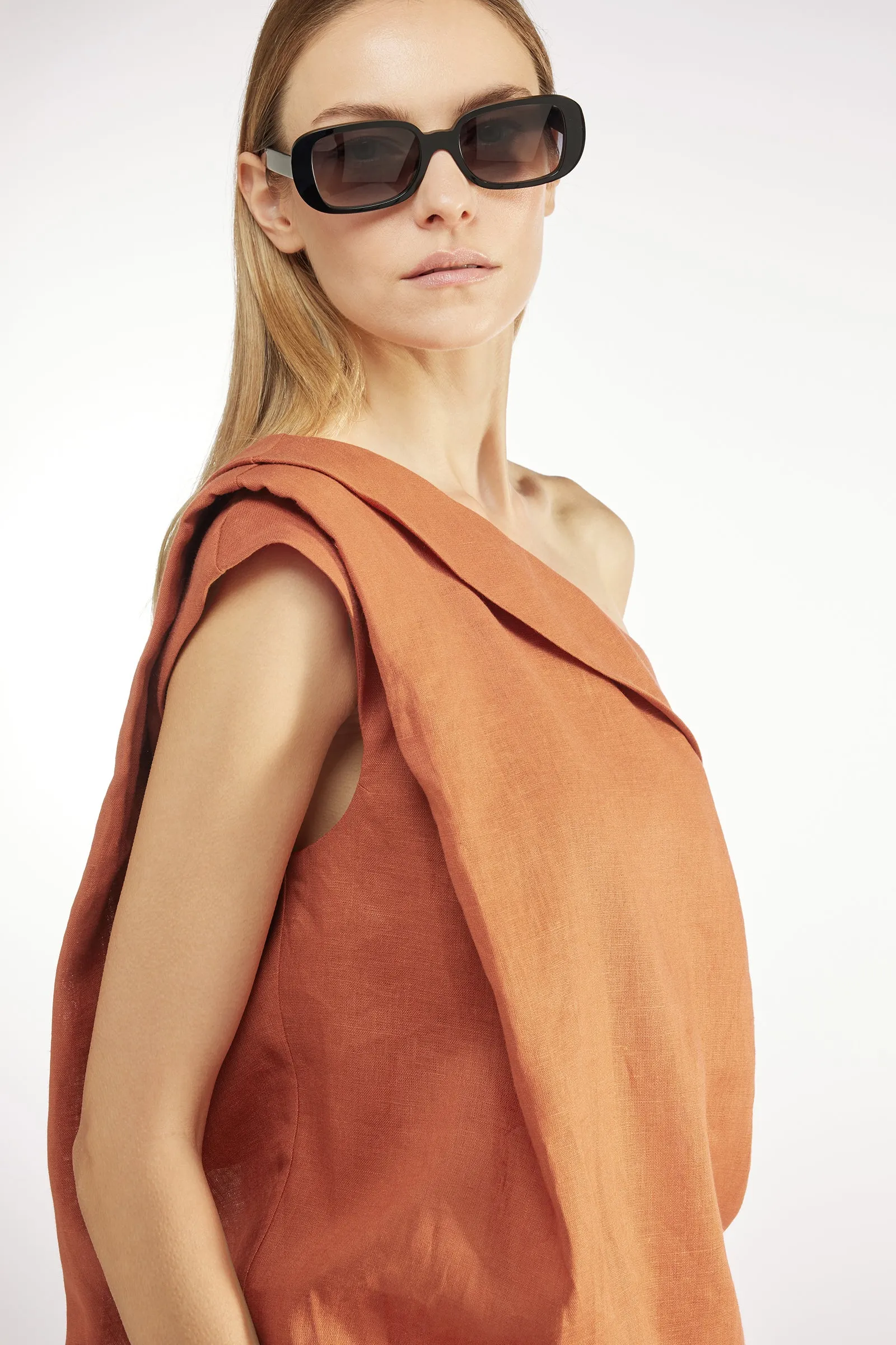 TOP CHASE sold by Liviana Conti product image thumbnail 2